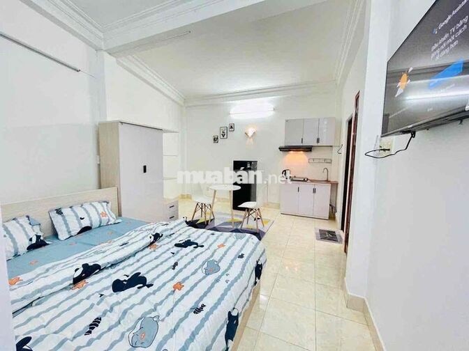 Căn hộ studio full nội thất ban công Cách Mạng Tháng 8 quận 10