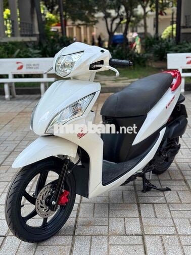 Honda Vision 2012 Trắng BSTP nguyên zin chính chủ