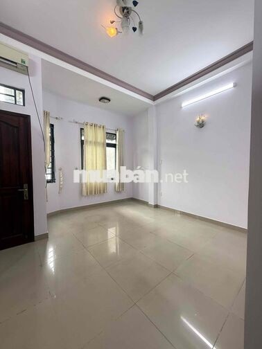 NHÀ 4 TẦNG HẺM ĐƯỜNG KHA VẠN CÂN . PHƯỜNG LINH CHIỂU TP THỦ ĐỨC