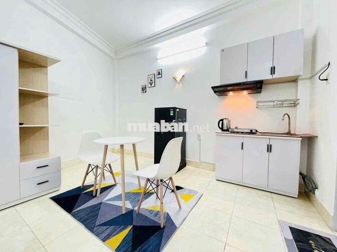 Căn hộ studio full nội thất ban công Cách Mạng Tháng 8 quận 10