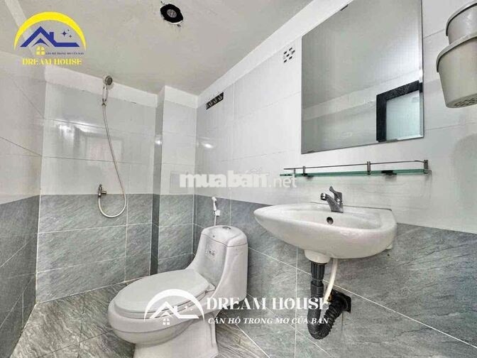 CĂN HỘ MINI DUPLEX DƯỚI TRỆT RỘNG RÃI GÂC CAO ĐỨNG ĐƯỢC AN NINH CAO