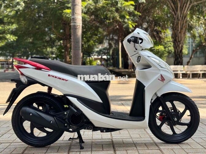 Honda Vision 2012 Trắng BSTP nguyên zin chính chủ