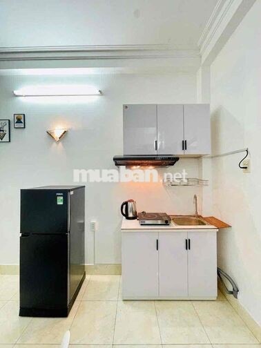 Căn hộ studio full nội thất ban công Cách Mạng Tháng 8 quận 10