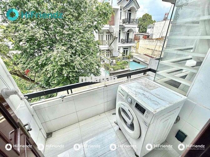 CHO THUÊ 1 PHÒNG NGỦ BAN CÔNG RỘNG 40m2 NGAY ÂU CƠ VĂN HIẾN