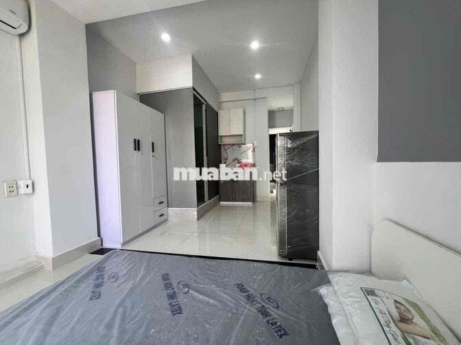 Căn hộ Studio mới hoàn thiện full nội thất ban công Đường 3 tháng 2