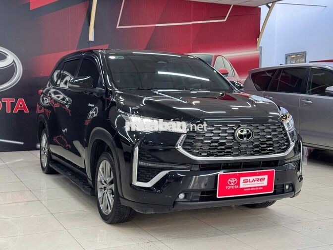 Innova Cross Hybrid 2025- Đen - 44.614 Km - Còn TL