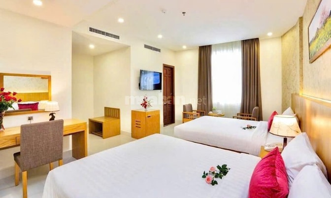 Cho thuê khách sạn MT Châu Văn Liêm_Q5: có 45 phòng full nội thất