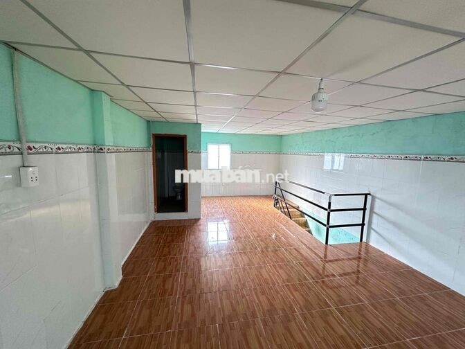 CHO THUÊ NHÀ 2 TẦNG MẶT TIỀN KDC HOÀNG LONG – không chung chủ