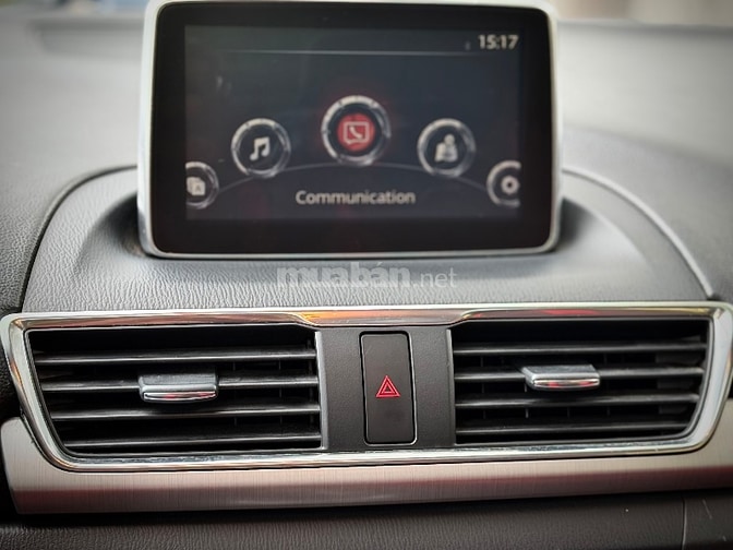 mazda 3 sản xuất 2015 phiên bản 2.0