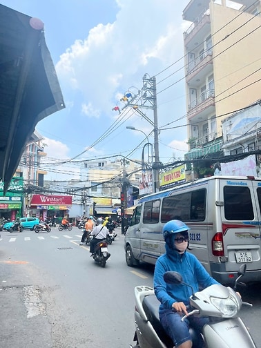 Mặt tiền-Bán Gấp- Thấp Hơn Ngân Hàng Đinh Giá