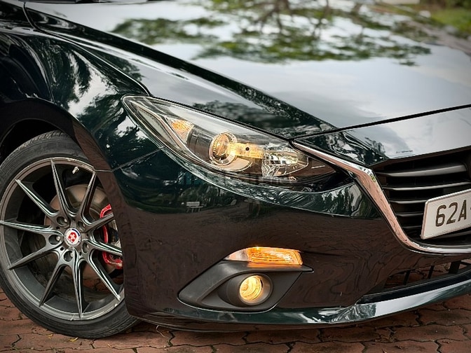 mazda 3 sản xuất 2015 phiên bản 2.0