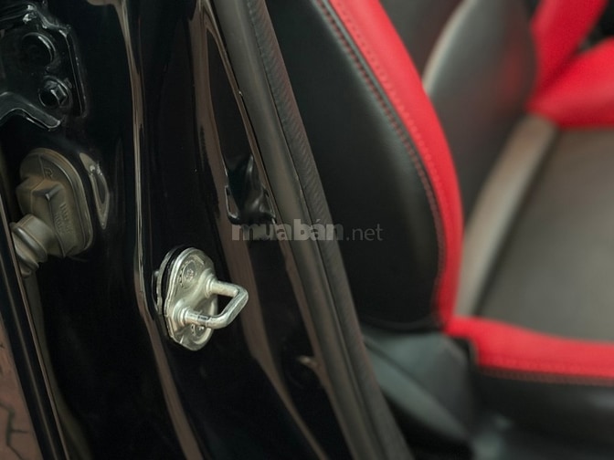 mazda 3 sản xuất 2015 phiên bản 2.0