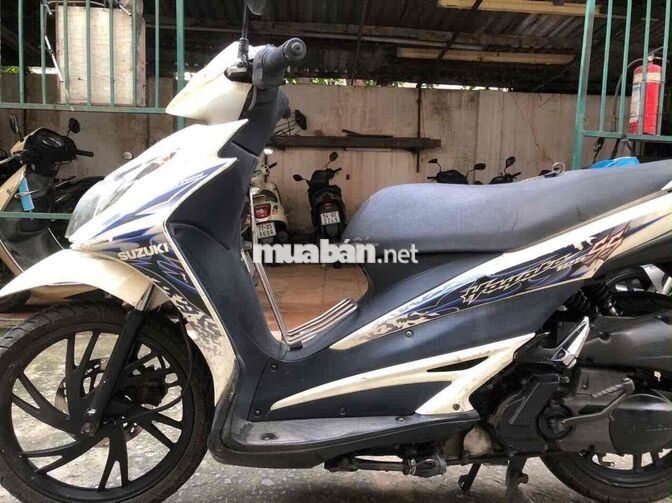 Suzuki Hayate SS 125 Trắng vàng