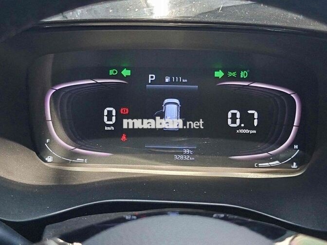 KIA Carens Signature 1.4T 2024 Trắng ghế da