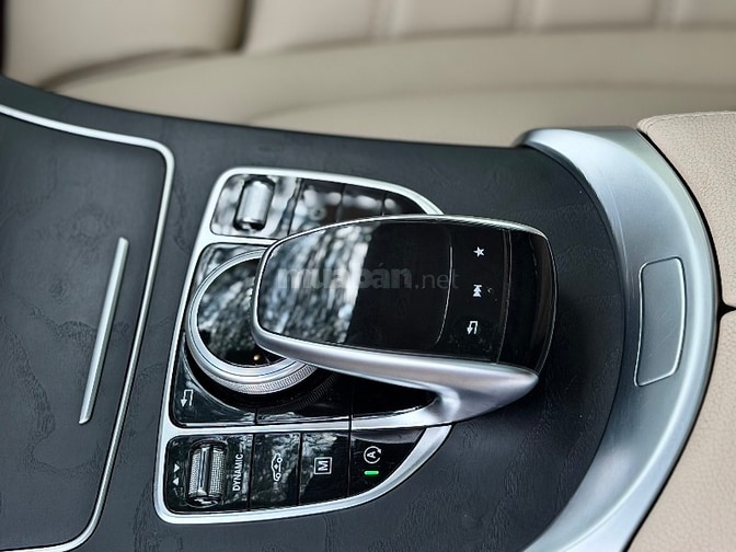 mercedes glc 300 4matic ( nâng hạ gầm )
