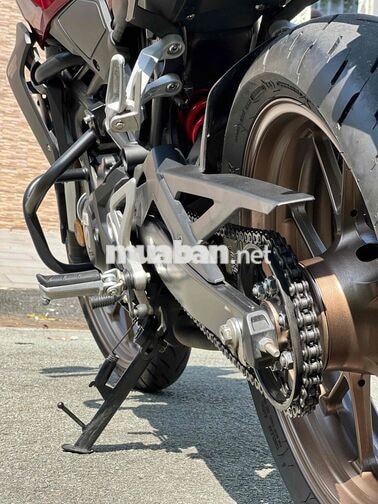 Honda CB300R 2022 Đỏ Đen 6.200km, có giao lưu xe.