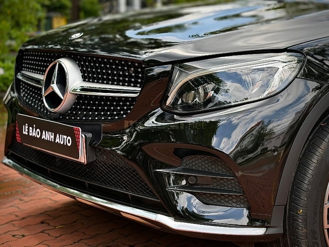 mercedes glc 300 4matic ( nâng hạ gầm )