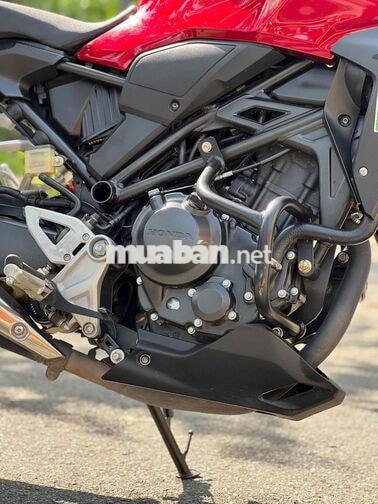 Honda CB300R 2022 Đỏ Đen 6.200km, có giao lưu xe.
