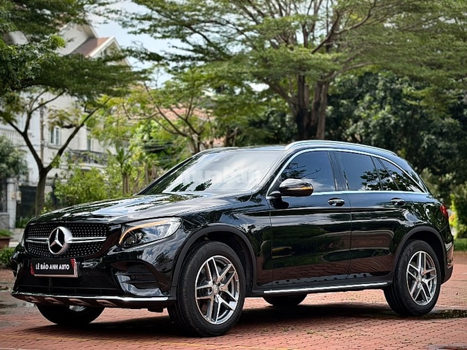 mercedes glc 300 4matic ( nâng hạ gầm )