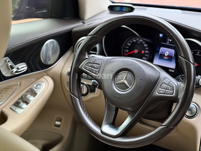 mercedes glc 300 4matic ( nâng hạ gầm )