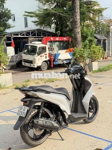 🌈 Honda SH 125i 2018 Bạc Porsche Nợ Sấu TT 30% 50%