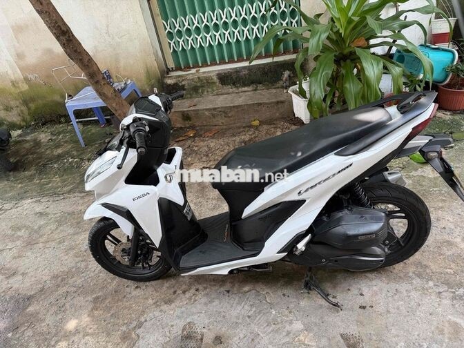 Honda Vario 150cc Trắng 39387 km