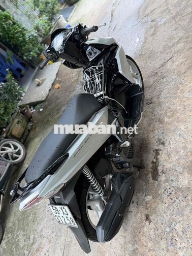 Honda Air Blade 125 Bạc