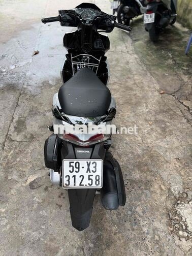 Honda Air Blade 125 Bạc