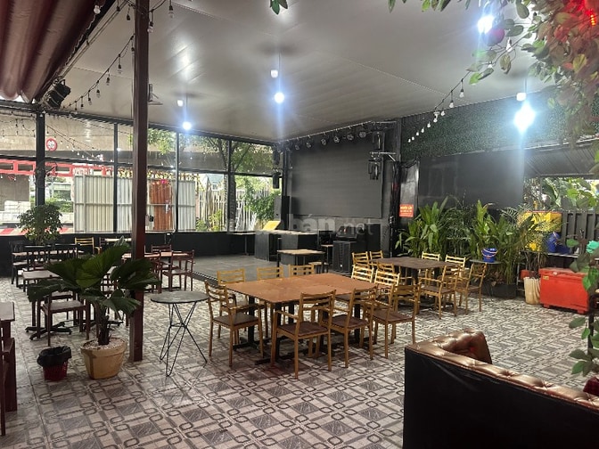Cho thuê mặt bằng kinh doanh 900m2, Nguyễn Duy Trinh, Q9
