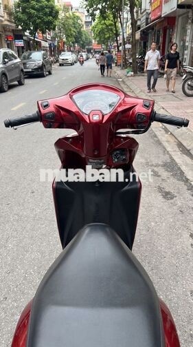 XE Vision 2018 ĐỎ /KHÁ ĐẸP BS SÀI GÒN [CÒN XE]