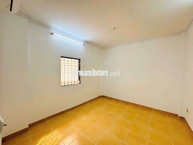 Cho thuê nhà mới 2 pn 2wc hẻm 53 Hoàng Diệu, Phú Nhuận 