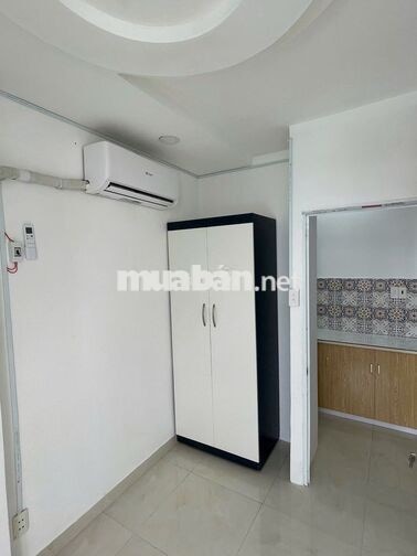 Siêu rẻ - 2 phòng ngủ cửa sổ gần Phan Xích Long Phú Nhuận - 5.x