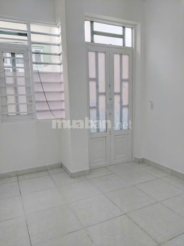 HẠ GIÁ Bán gấp nhà đúc 3PN, 2WC, đường Đặng Thúc Vịnh, Hóc Môn, 