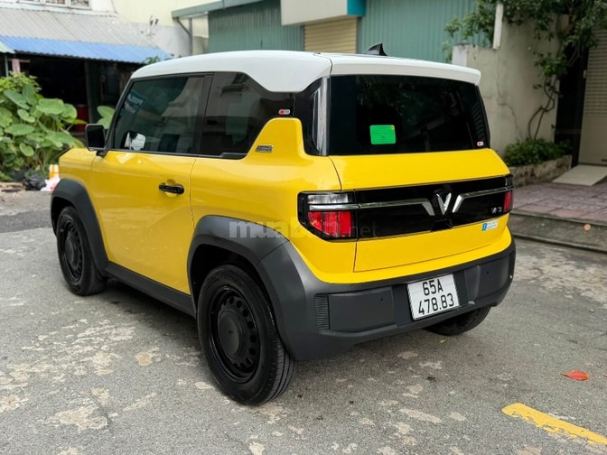 Vinfast VF3 Pin thuê T12/2024 màu Vàng xe odo 12000km siêu đẹp 
