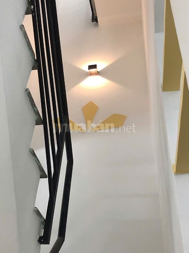 HẠ GIÁ Bán gấp nhà đúc 3PN, 2WC, đường Đặng Thúc Vịnh, Hóc Môn, 