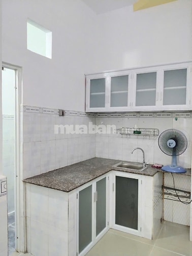 HẠ GIÁ Bán gấp nhà đúc 3PN, 2WC, đường Đặng Thúc Vịnh, Hóc Môn, 
