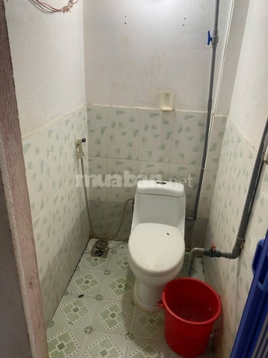 Cho thuê phòng trọ Q11 khu dân cư yên tĩnh, an ninh tốt.