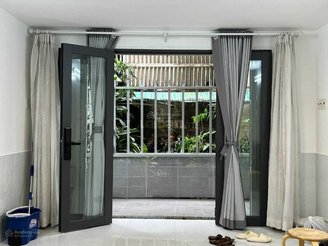Bán căn nhà P 002 trong Chung cư Mini, 44B Trần Quang Khải 