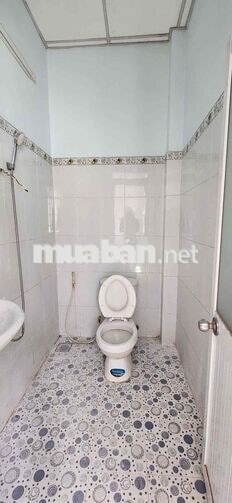 NHÀ TRỐNG SUỐT 5x15 CÓ GÁC 1/ TL 19 GIÁ 7 TRIỆU