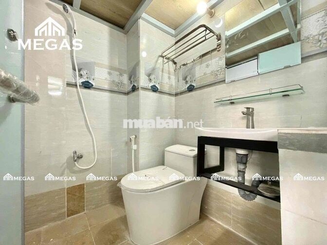 CHO THUÊ CĂN HỘ MỚI XÂY CỬA SỔ TRỜI - Ở 3ng3xe - KẾ GO NTT QUẬN 7