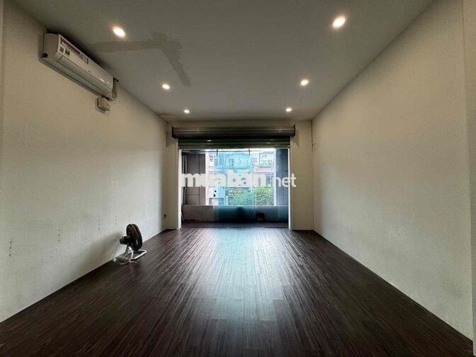 CHO THUÊ SÀN TRỐNG TẦNG 2 PHÙ HỢP LÀM VĂN PHÒNG - NAIL - SPA ĐƯỜNG D2