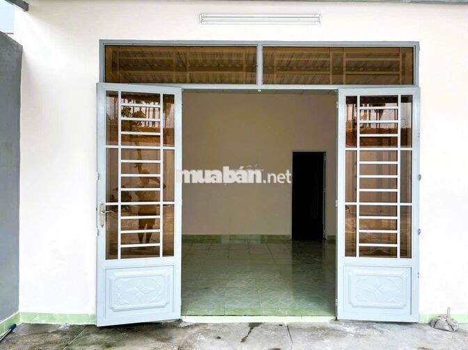 Cho thuê nhà vườn nguyên căn 210m2 hẻm Ụ Ghe Tam Phú