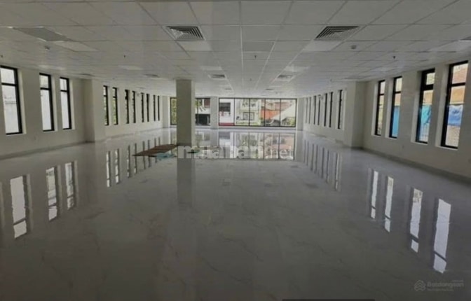 CHUYỂN NHƯỢNG TOÀ NHÀ VĂN PHÒNG - HẦM 7 TẦNG MAI THỊ LỰU - QUẬN 1 !!!