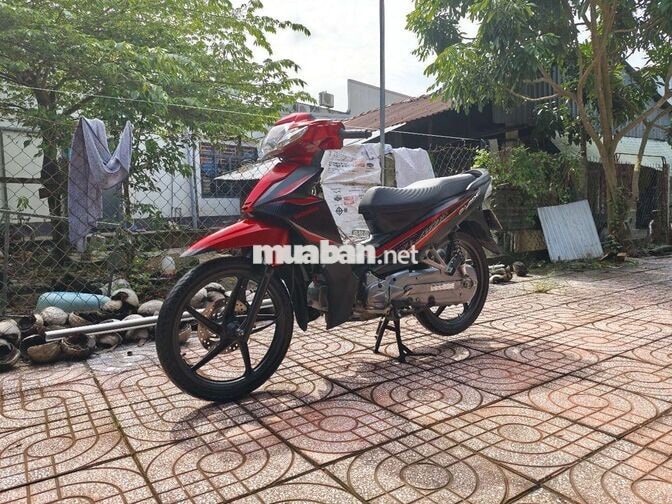 Honda Blade 2025 Đỏ đen 2 vạn
