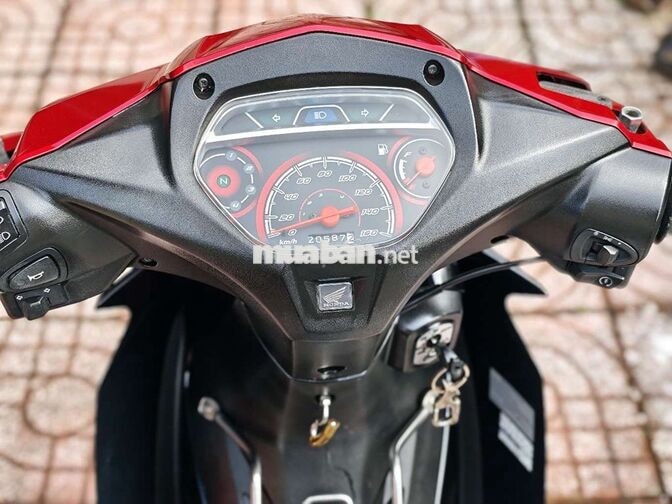 Honda Blade 2025 Đỏ đen 2 vạn