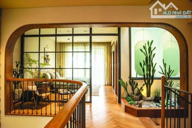 HÀNG HIẾM BÌNH THẠNH  NGANG 9M 162M2 7 TẦNG THANG MÁY 6000$/THÁNG 