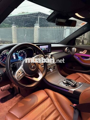 Mercedes-Benz C300 AMG 2020 Trắng
