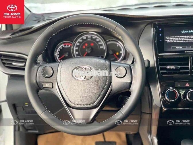Toyota Vios E 2024 Trắng 11.000 km CHÍNH HÃNG