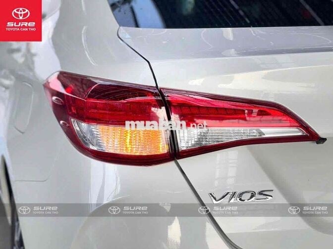 Toyota Vios E 2024 Trắng 11.000 km CHÍNH HÃNG