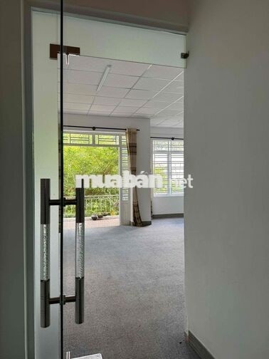 Mặt bằng khu quảng trường 10/3